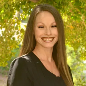 Heidi, Cosmetic Coordinator at Guyette Facial & Oral Surgery Center